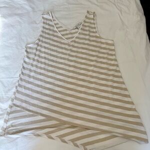 White House Black Market Women's Tank Top